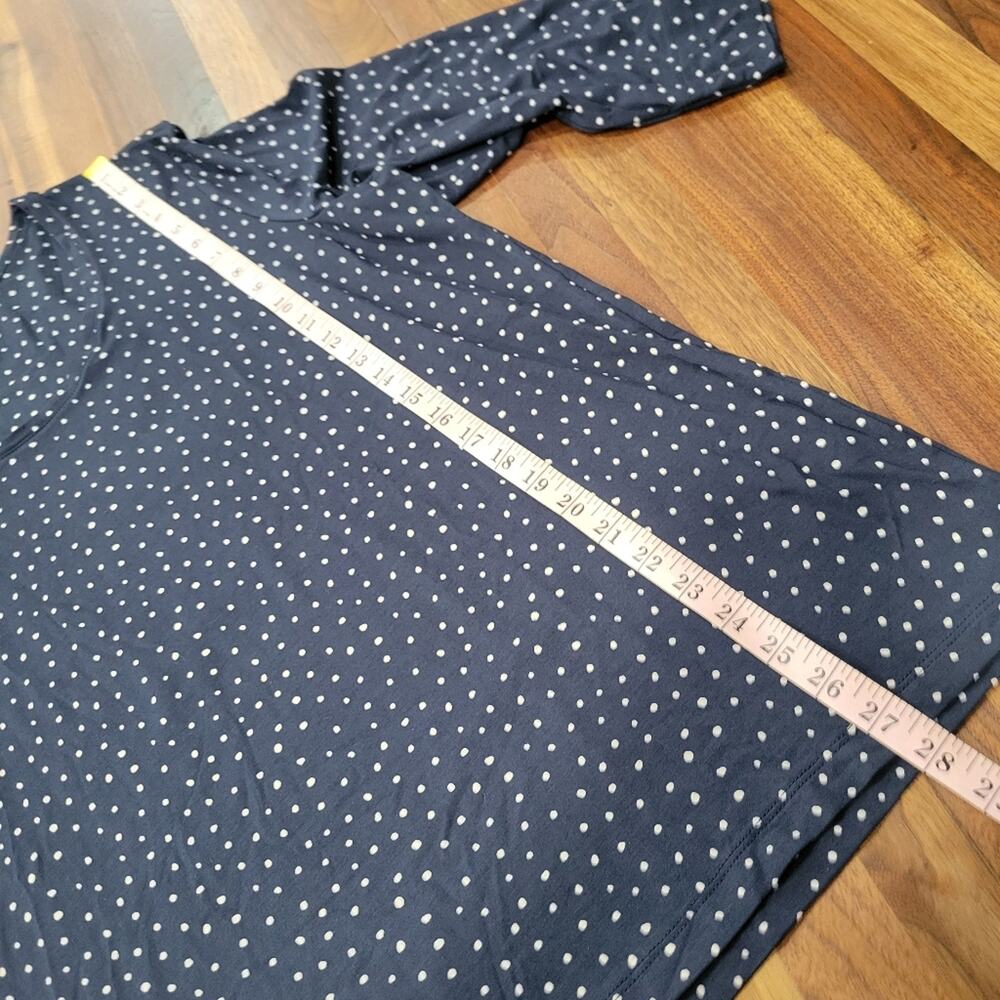 Lot of 2 Chico's Navy Dot and Solid Navy Scoop Neck Casual Tops Size 4 - XXL - Picture 5 of 11